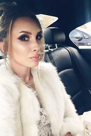 Марина, метро Александровский сад