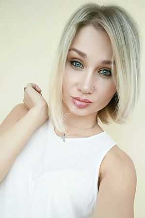 Эльвира, метро Библиотека имени Ленина