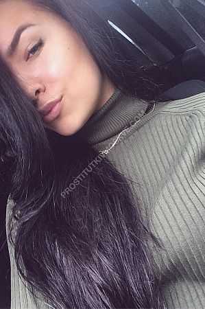 Алина, метро Хорошёво