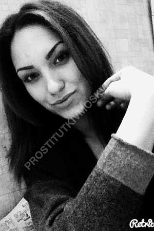 Милана, метро Чеховская