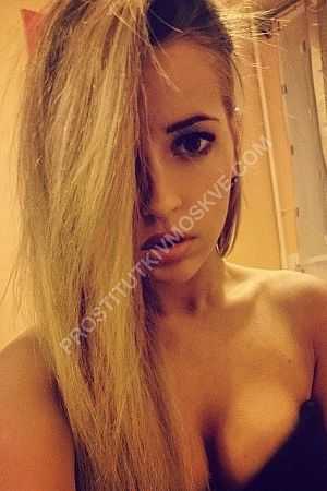 Надя, метро Выхино