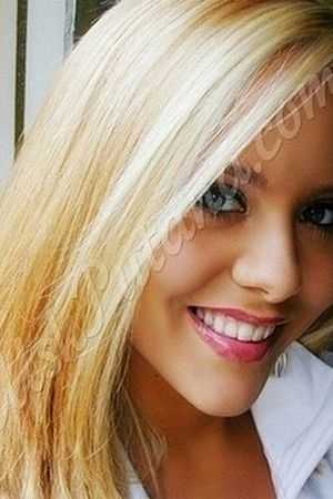 Даша, метро Комсомольская