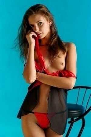 Лена, метро Октябрьское Поле