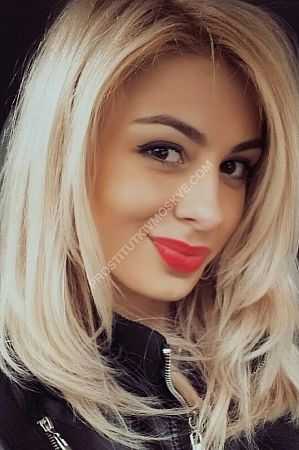 Василиса, метро Балтийская