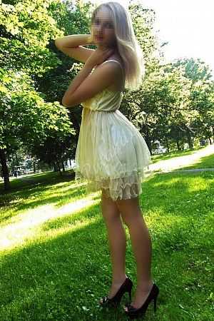 Лена, метро Студенческая