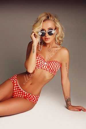 Настя, метро Багратионовская