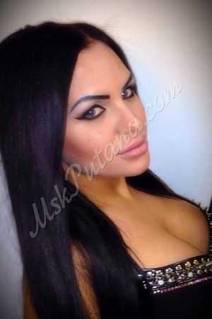 Юлианна, метро Лужники