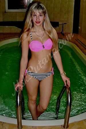 Лина, метро Черкизовская