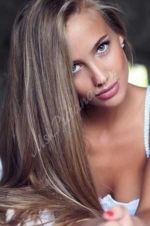 ВАЛЕРИЯ, метро Сходненская