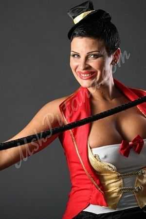 Марина, метро Спартак