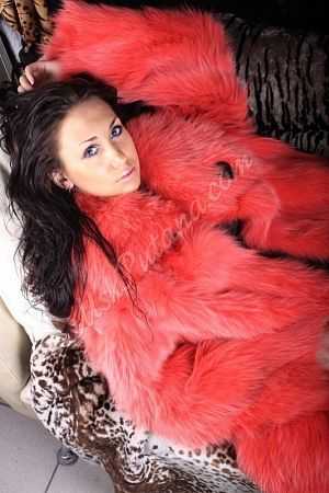 Алена, метро Видное