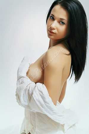 Карина, метро Охотный ряд