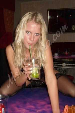 Марина, метро Тушинская