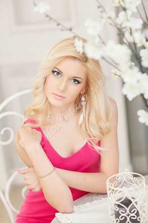 Катя, метро Спортивная