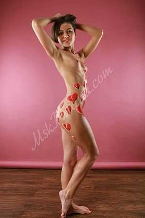 Алина, метро Петровский парк