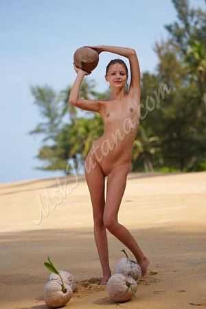 Полина, метро Крымская