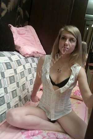 Алла, метро Пятницкое шоссе