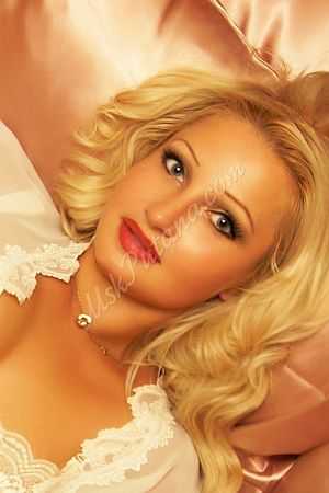 Настена, метро Крестьянская застава