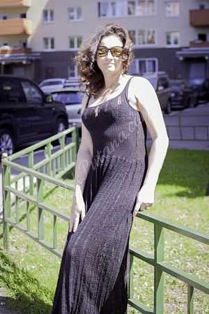 Надя, метро Студенческая