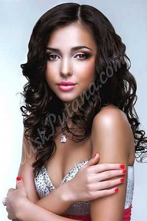 Эльвира, метро Динамо