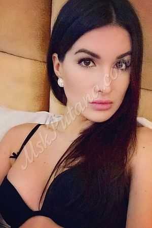 Катя, метро Угрешская