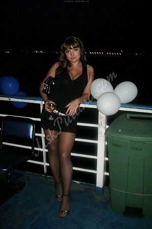 Лена, метро Волгоградский проспект