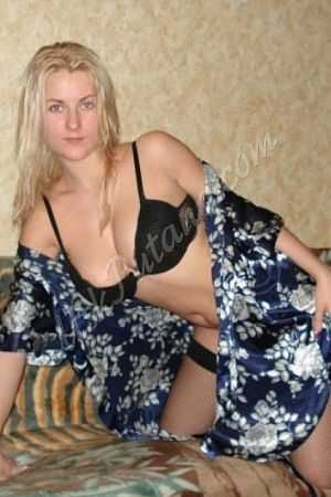 Маша, метро Красные Ворота