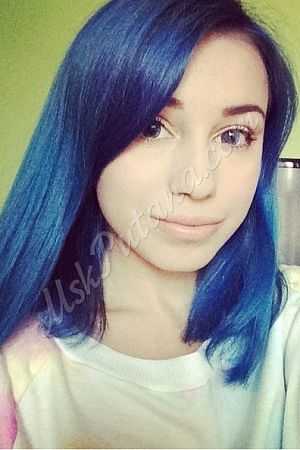 Милена, метро Баррикадная