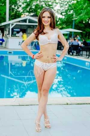 Сильви, метро Красносельская