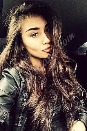 Карина, метро Балтийская