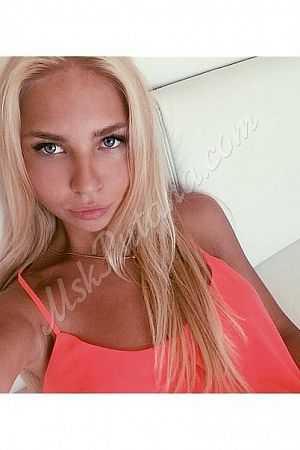 Маша, метро Ломоносовский проспект