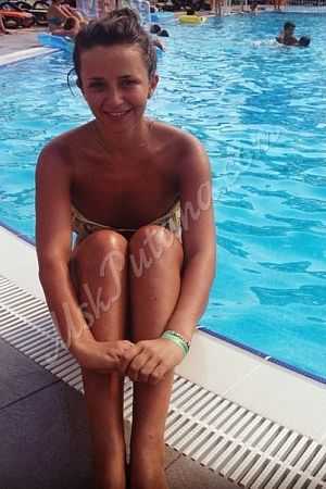 Оксана, метро Университет