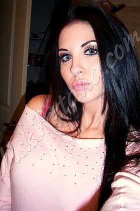 Марина, метро Беляево