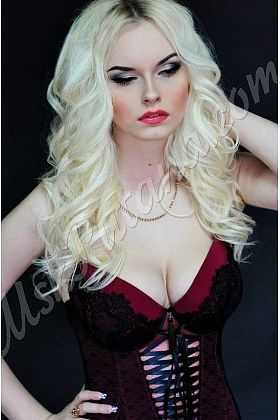 Оленька, метро Митино