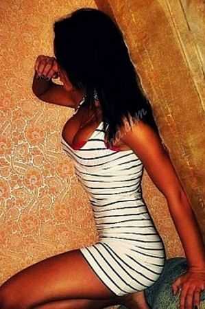 Аня, метро Молодёжная