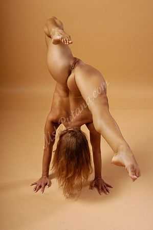 Лена, метро Котельники