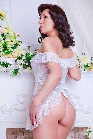 Аня, метро Румянцево