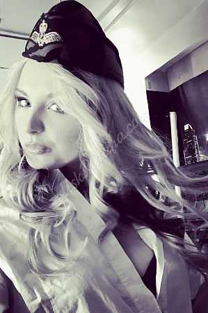 Наташа, метро Фили