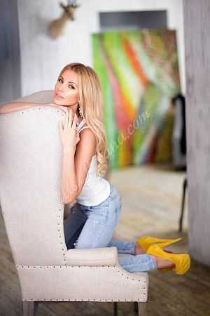 Анжелика, метро Нижегородская