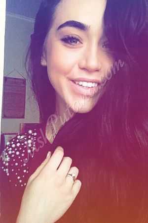 Алиса, метро Комсомольская