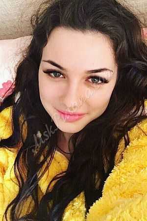 Даша, метро Парк культуры