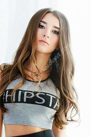 Альбина, метро Пражская