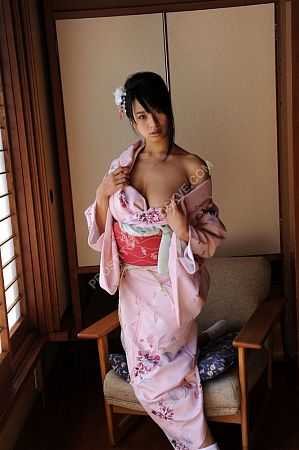 Лена, метро Варшавская