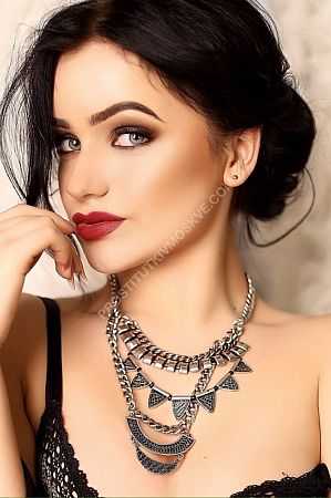 Люба, метро Полежаевская