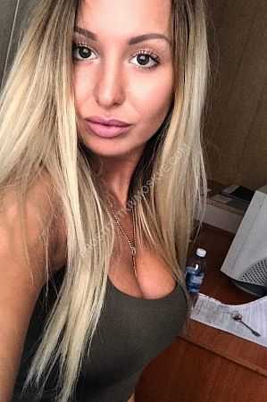 Милана, метро Тёплый Стан