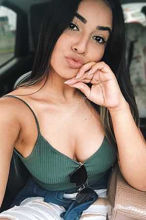 Карина, метро Видное