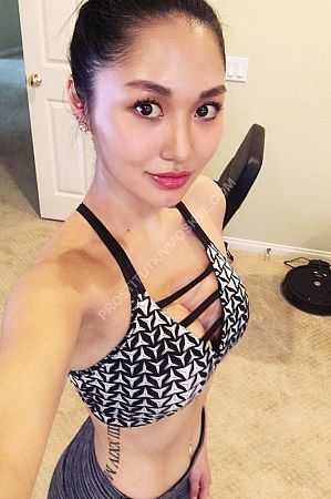 Наргиза, метро Домодедовская