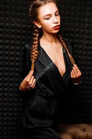 Алина, метро Печатники