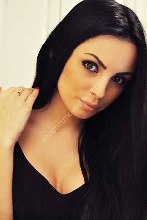 Дарина, метро Тульская