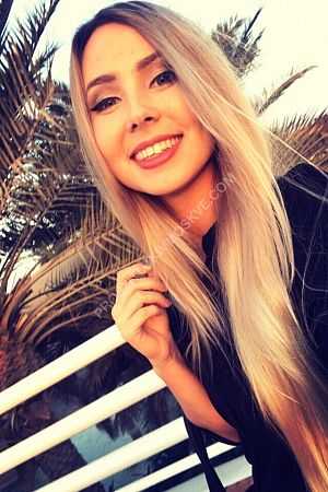 Алина, метро Коммунарка